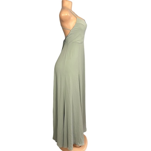 Show Me Your Mumu Woman's Godshaw Silver Sage Crisp Gown Maxi Dress - Picture 3 of 8